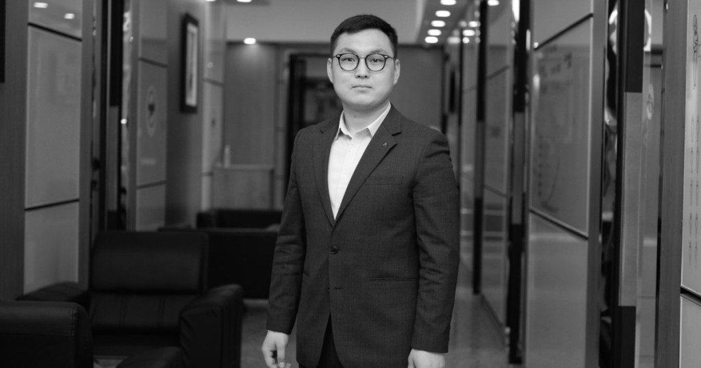 bilguung social -min